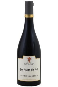 Cave de Tain Les Hauts du Fief Crozes-Hermitage Rouge, ein eleganter Syrah aus der nördlichen Rhône mit Aromen von schwarzen Beeren, Brombeeren, Veilchen und schwarzem Pfeffer.