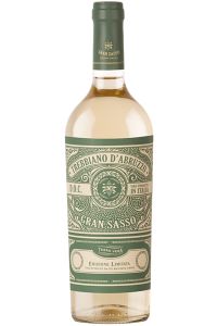 Flasche Gran Sasso Trebbiano d’Abruzzo DOC, italienischer Weißwein aus den Abruzzen mit Aromen von Pfirsich, Mispel und Orangenblüte.